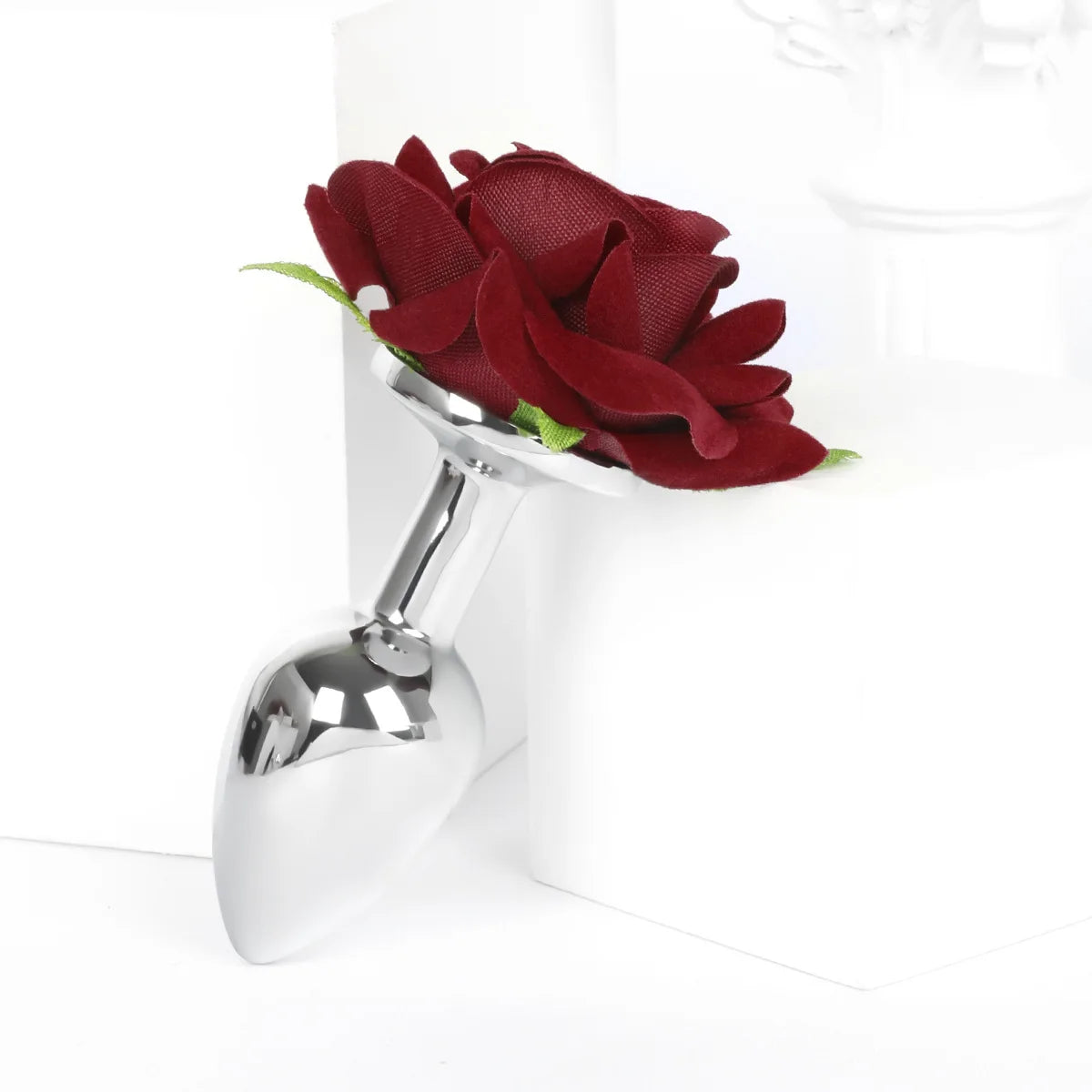 Rosé Bloom – Romantic Stainless Steel Anal Plug 🌹✨🍑